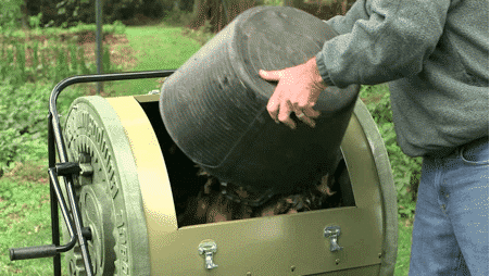 Mantis CTO2001 Compact Compost Tumbler Review: Is It Worth It?