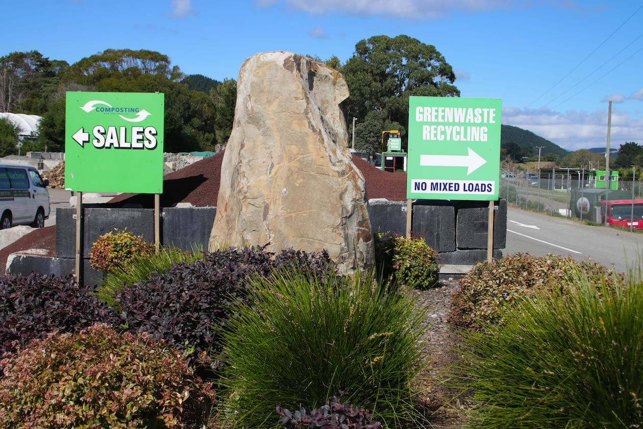 Composting New Zealand Composting New Zealand Pioneers in organic composting since 1996. With