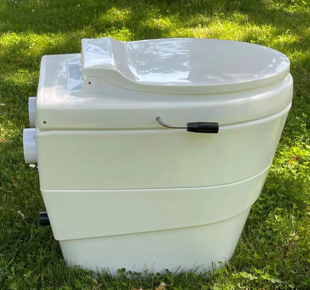 privy kit 501 Composting Toilets Canada