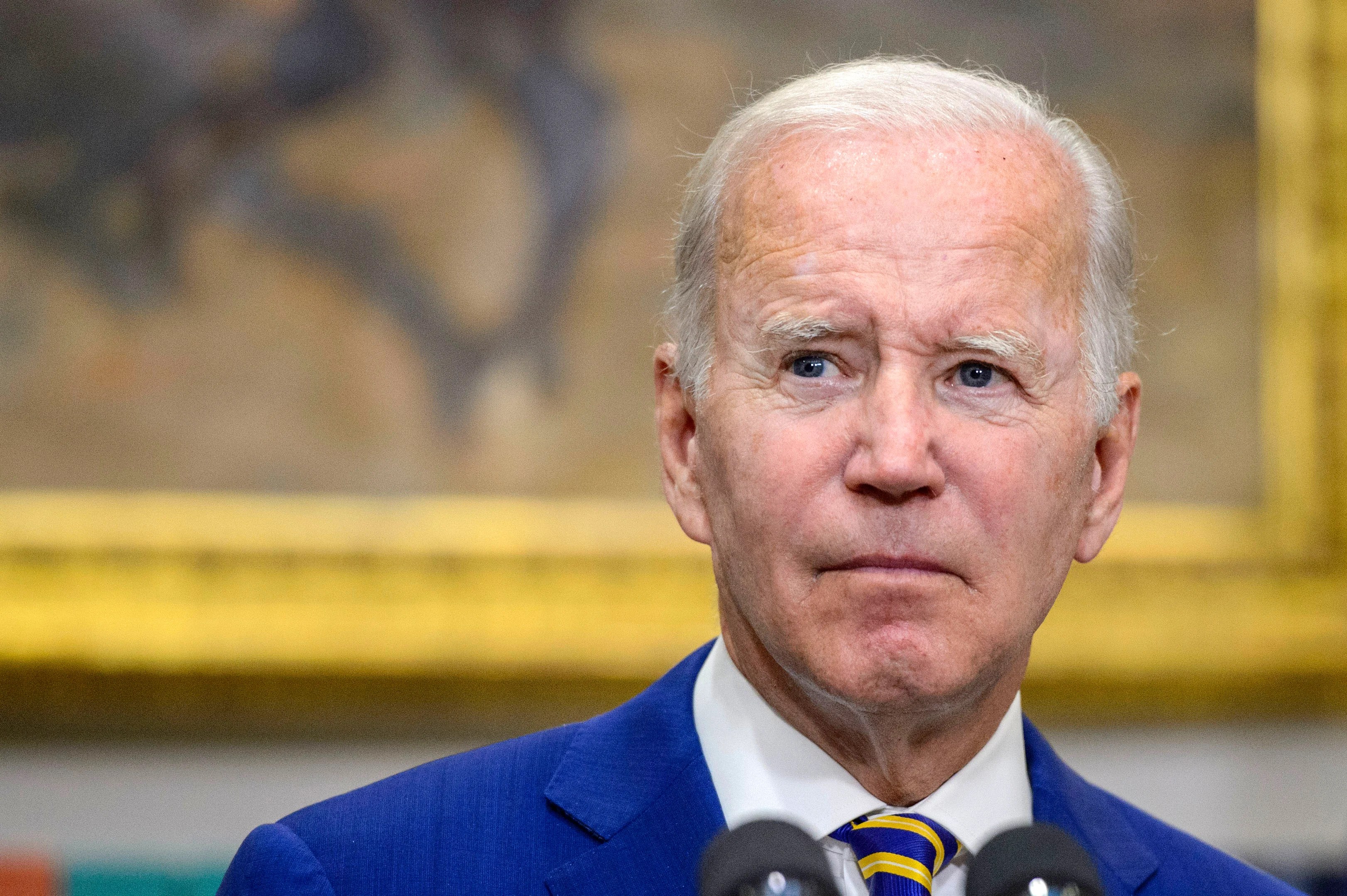 Student loan Why some Democrats are disparaging Biden's plan.