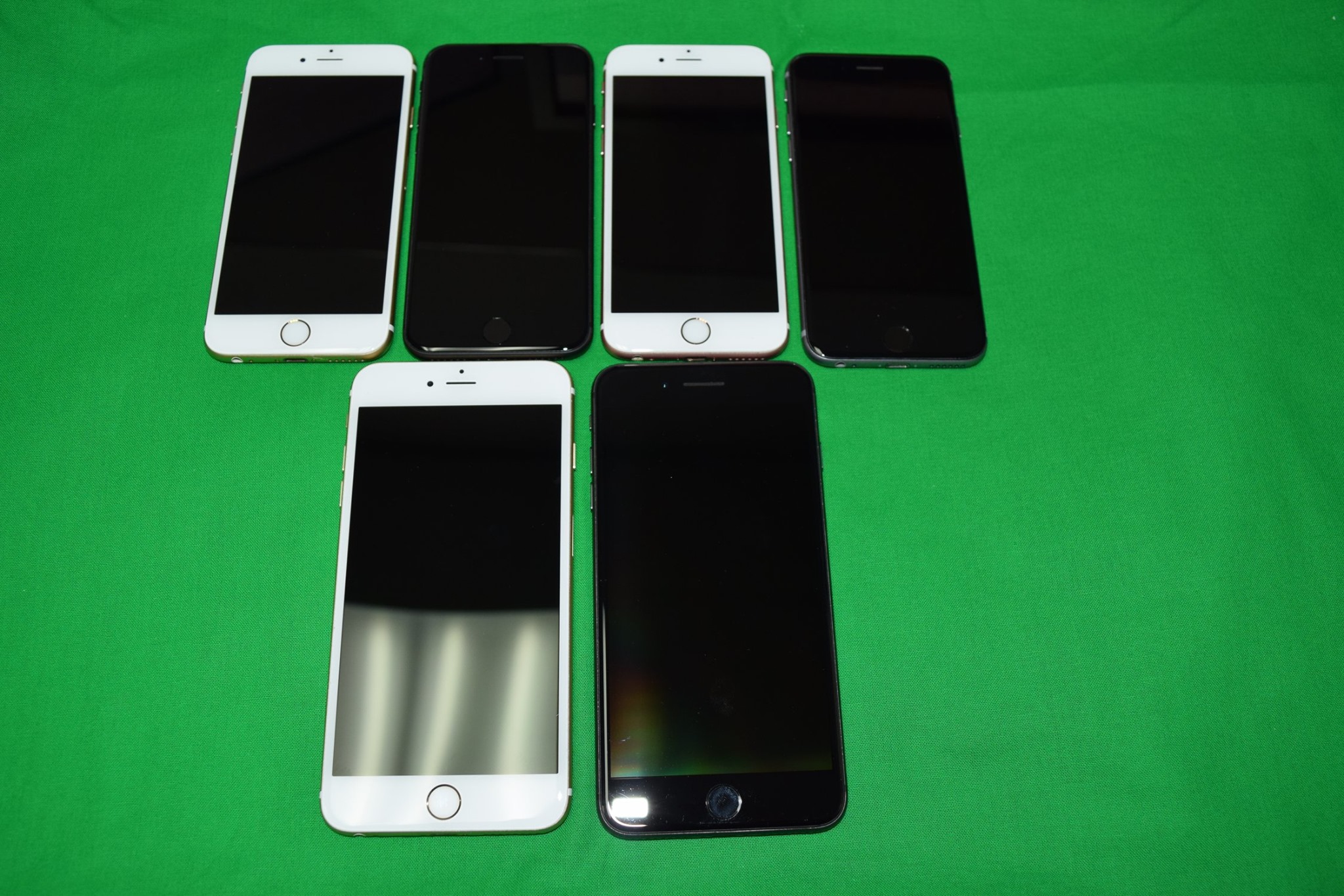 Summer Sales Wholesale Cell Phones, Chargers and Accessories