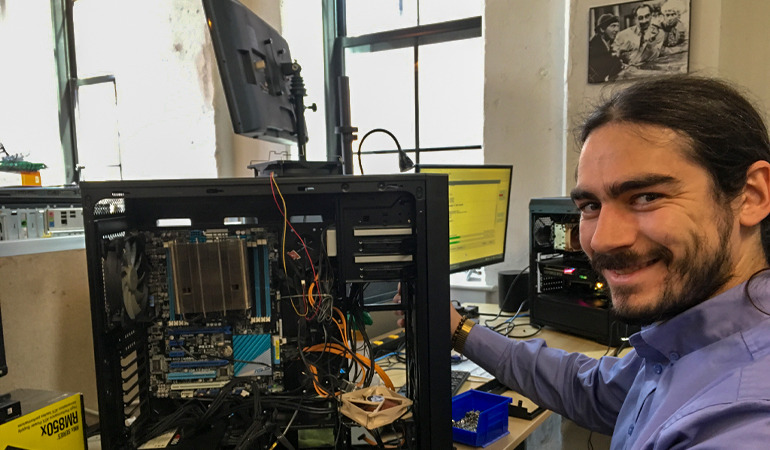 Philadelphia Computer Repair | Custom Computer Repair | (215) 338-7500