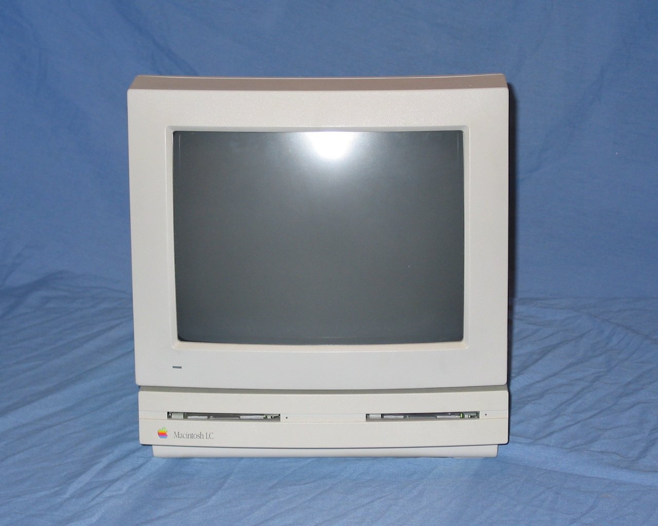 Apple Macintosh LC computers.popcorn.cx