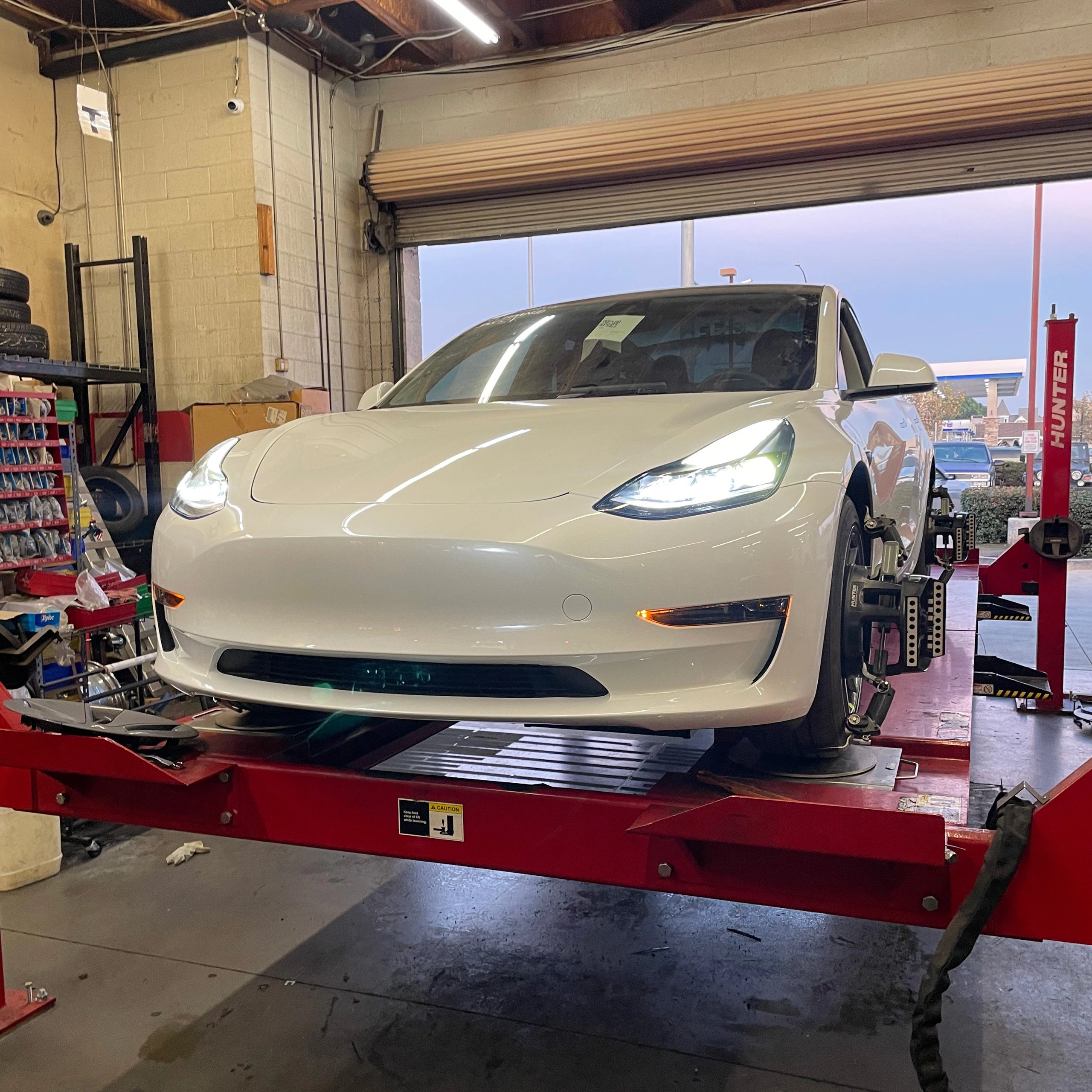 Tesla Wheel Alignment Comtires