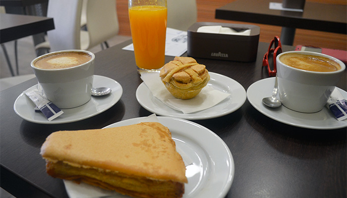 Dónde desayunar en Oporto Dulces típicos que no te puedes perder