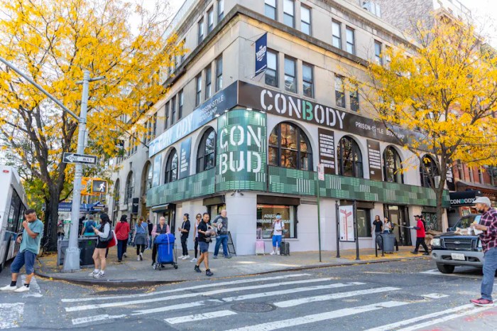 From Solitary to Service with Coss Marte | Win the Day Podcast From Solitary to Service with Coss Marte | Win the Day Podcast