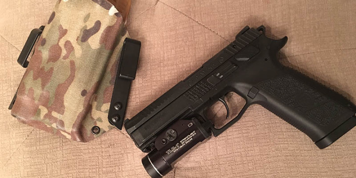 DIGTHERIG Joe and his CZP09 Concealed Nation