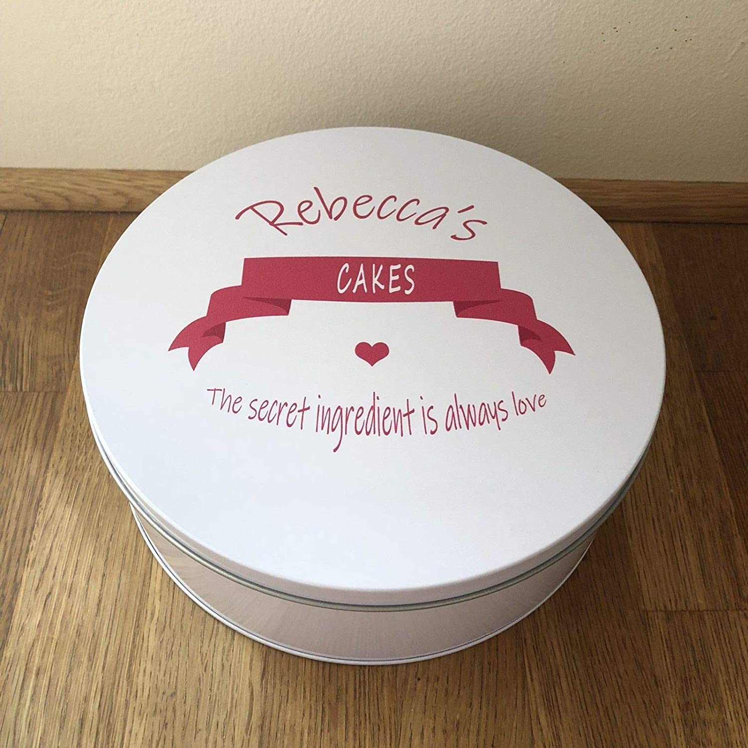 8 Best Baking Personalised Cake Tin for UK Bakers