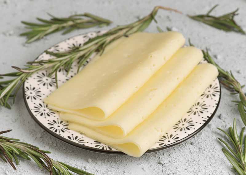 What Is A Good Substitute For Gouda Cheese Here's Best Alternatives