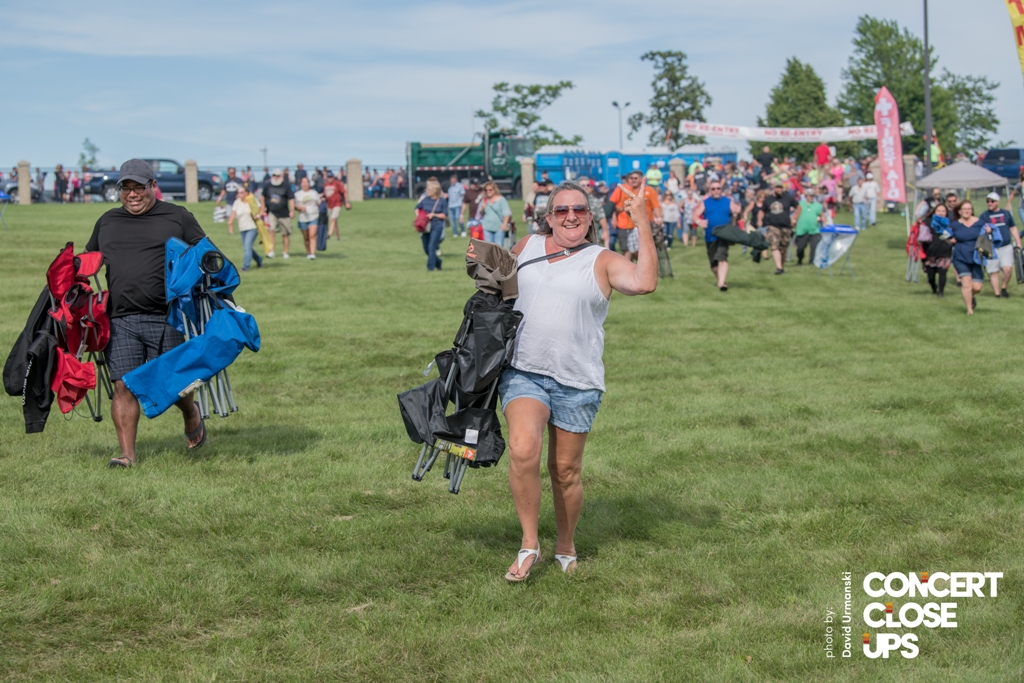 STYX, 38 SPECIAL & GREAT WHITE Catfish Concert Greenville, WI