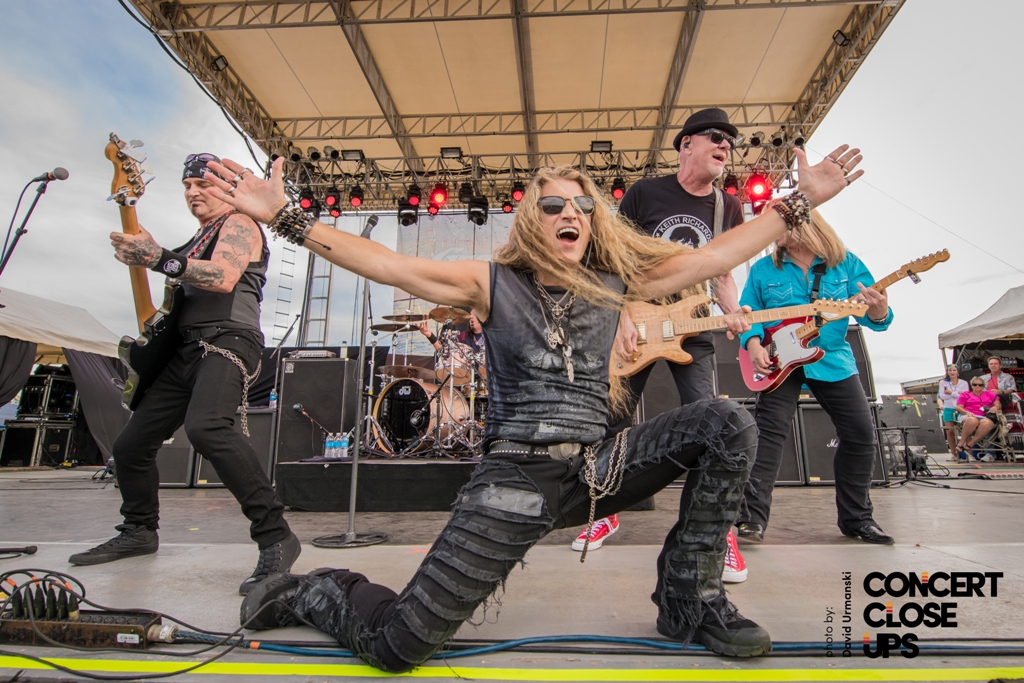 STYX, 38 SPECIAL & GREAT WHITE Catfish Concert Greenville, WI