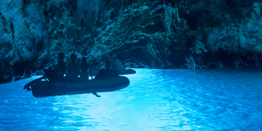 Green and Blue caves Virtual concierge