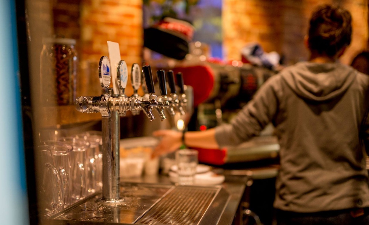 Ten Awesome Adelaide Bars Worth Travelling For Concrete Playground