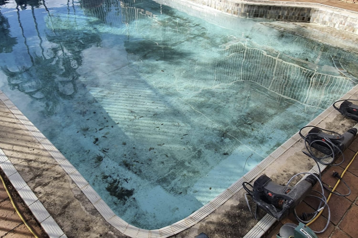 Concrete Swimming Pool Repairs Pebblecrete Resurfacing Brisbane