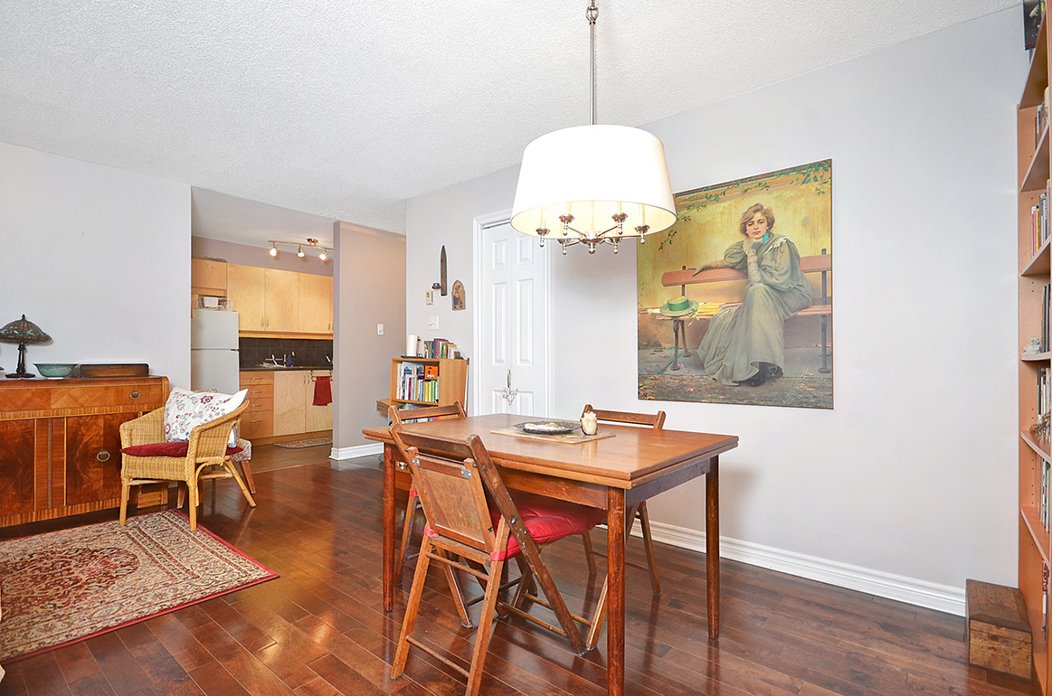 Hintonburg Condo Curious