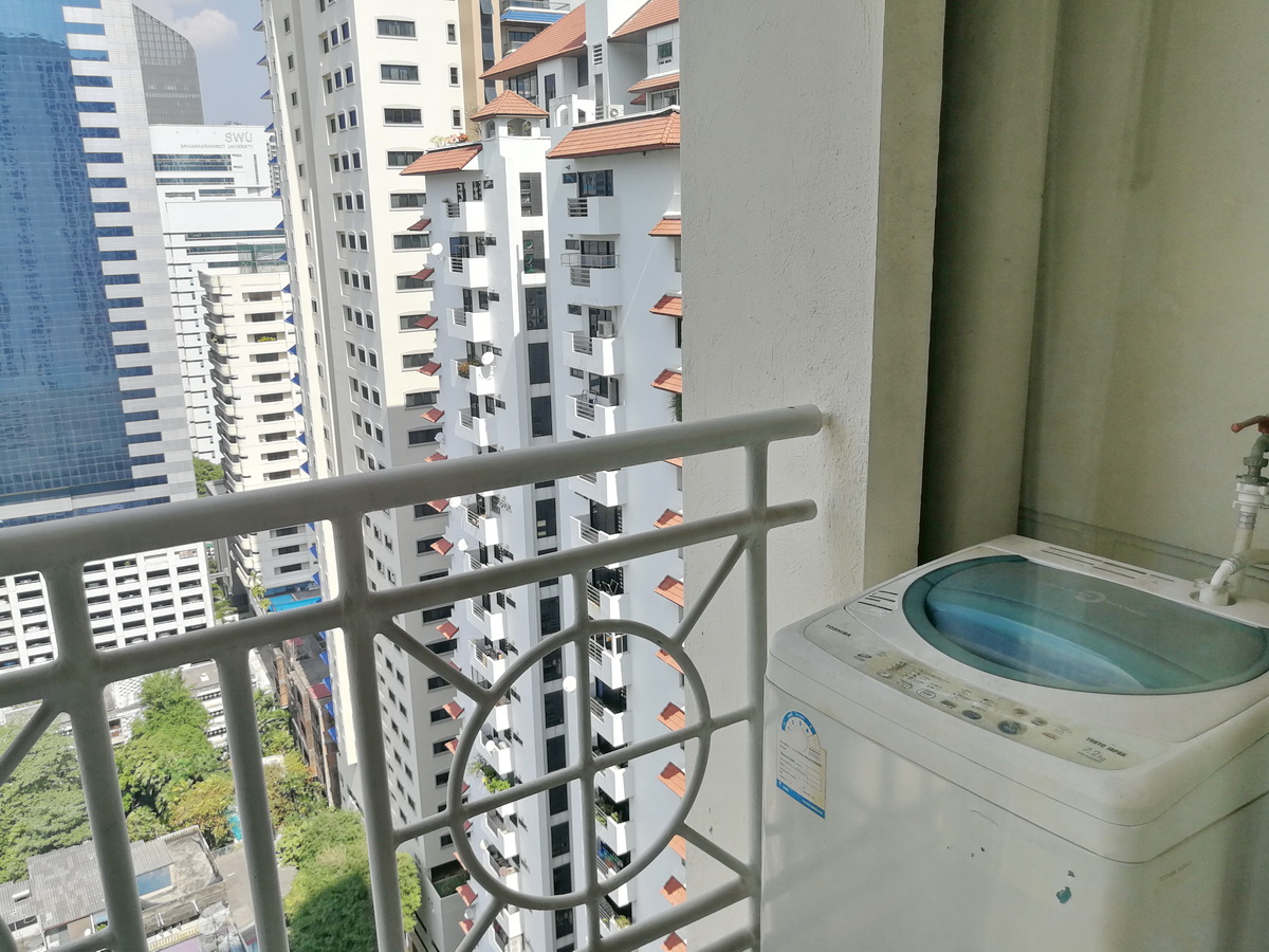 Large 1Bedroom Apartment Rent Asoke REMAX Bangkok กรุงเทพ