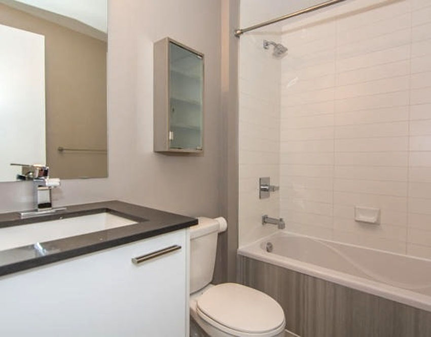 Condo Reviews for 2 Gladstone, Toronto