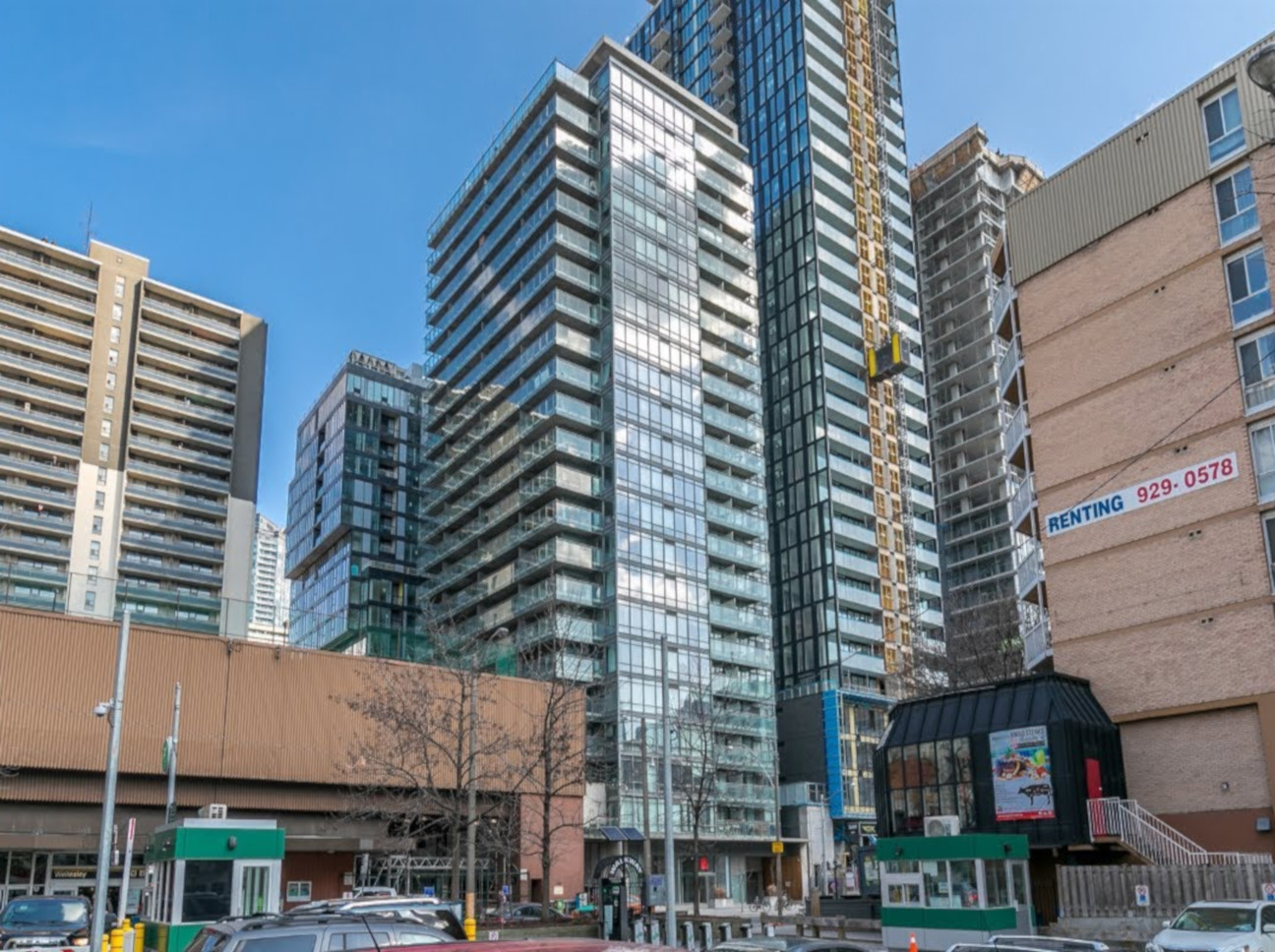 Condo Reviews for 22 Condominiums, Toronto