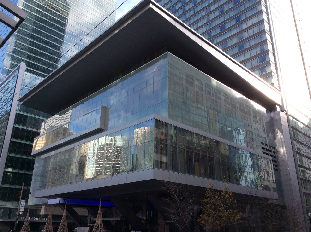 Condo Reviews for Ritz Carlton Condos, Toronto