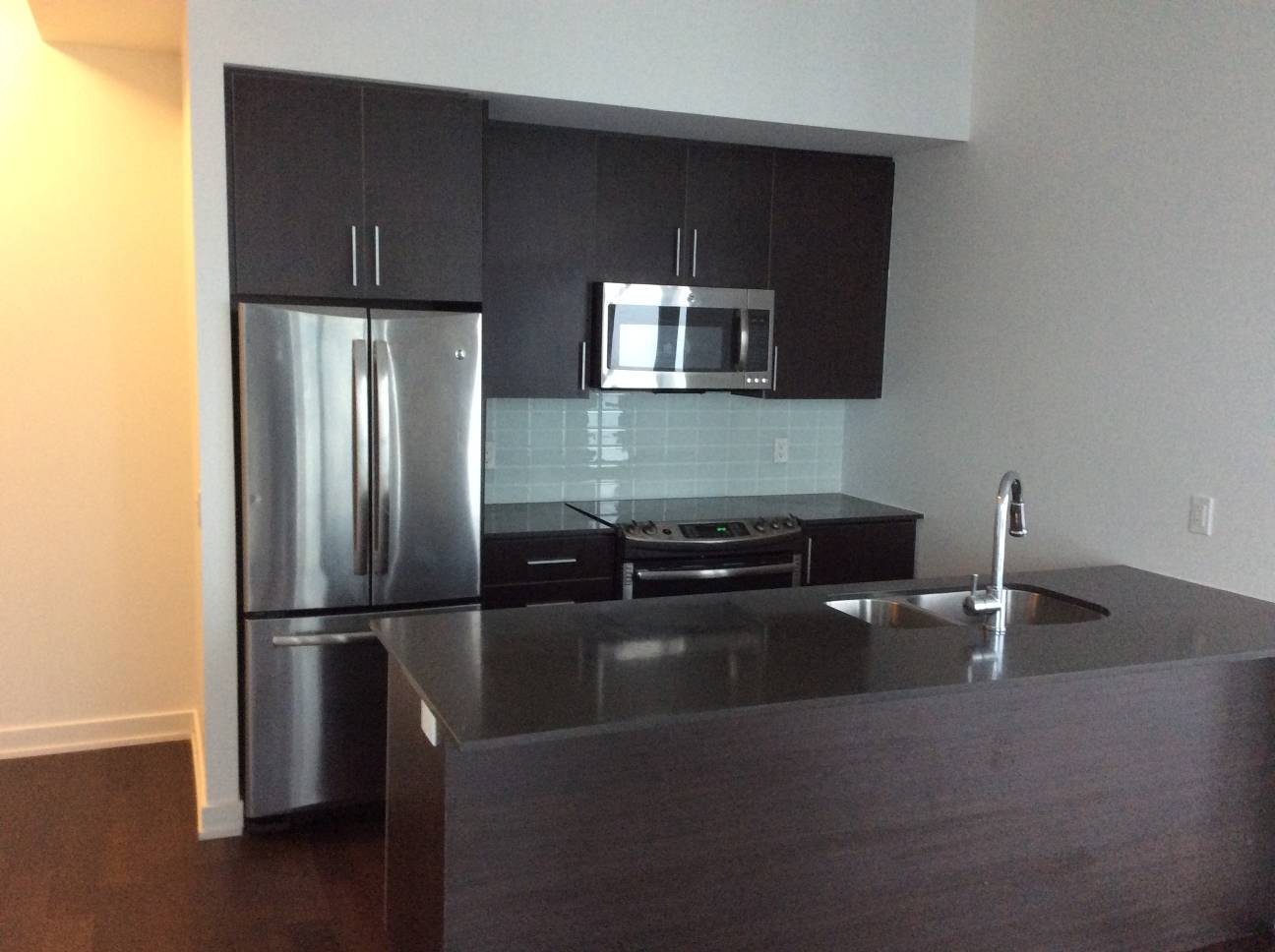 Condo Reviews for Westlake Condos, Toronto