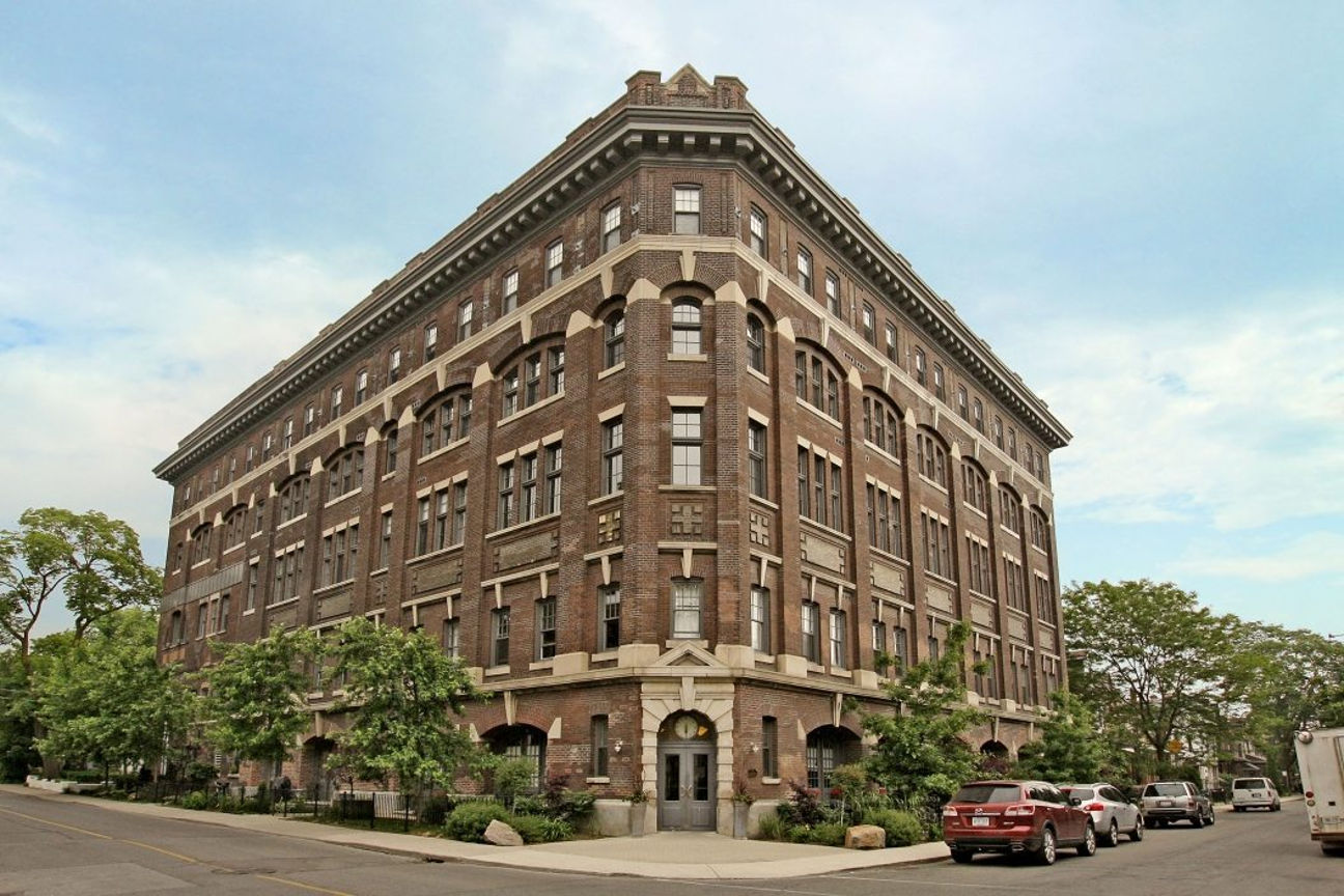 Condo Reviews for Argyle Lofts, Toronto