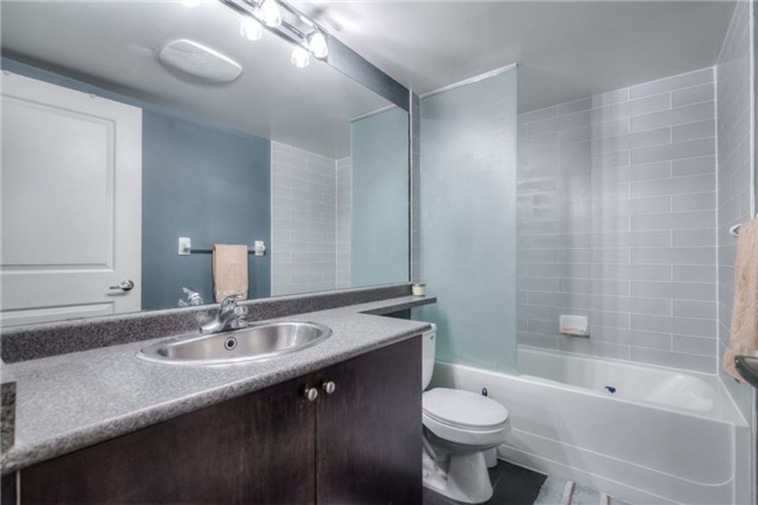 Condo Reviews for Battery Park Condos, Toronto