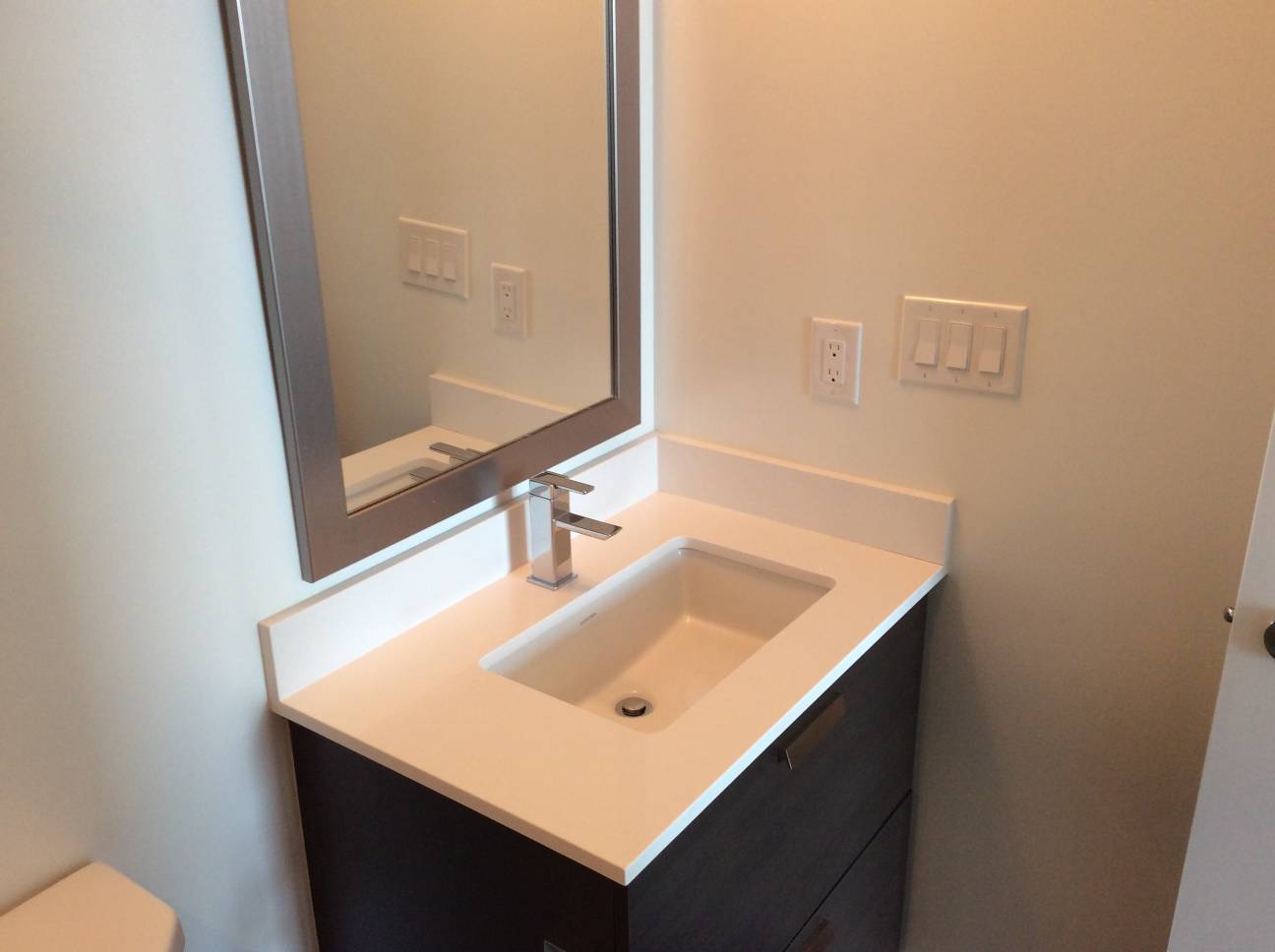 Condo Reviews for Emerald Park Condos, Toronto