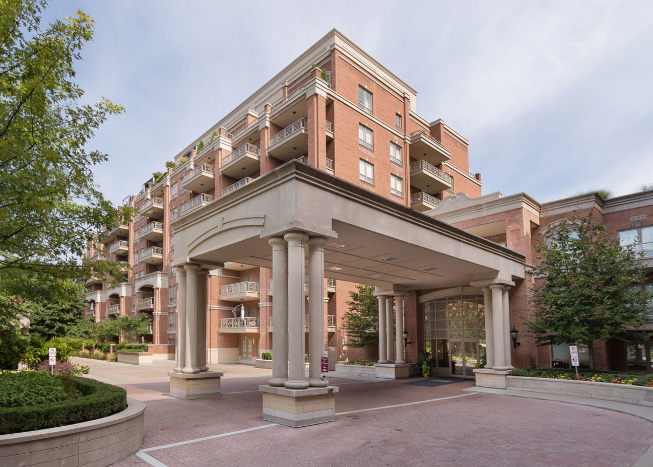 Condo Reviews for Kilgour Estates, Toronto