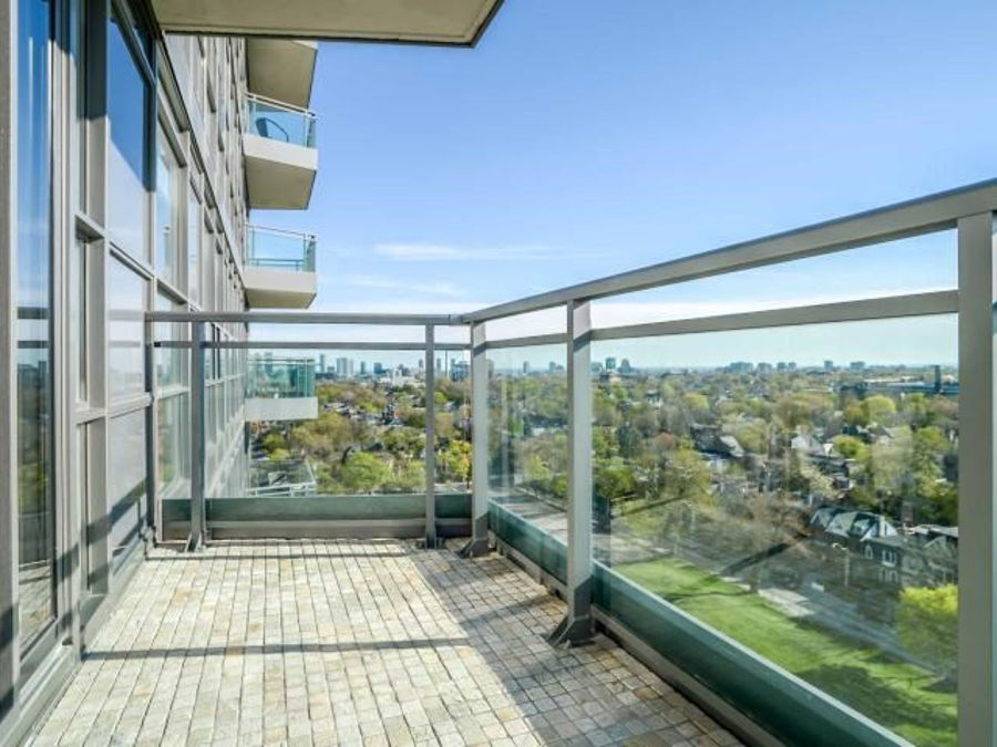 Condo Reviews for Mosaic Condos, Toronto