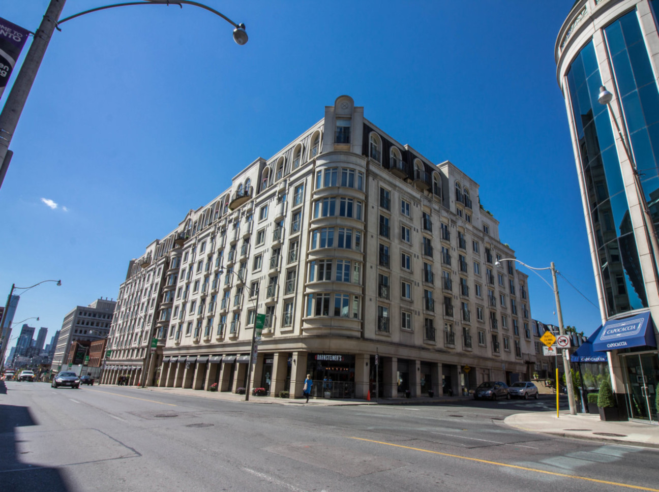 Condo Reviews for One Balmoral Condo, Toronto