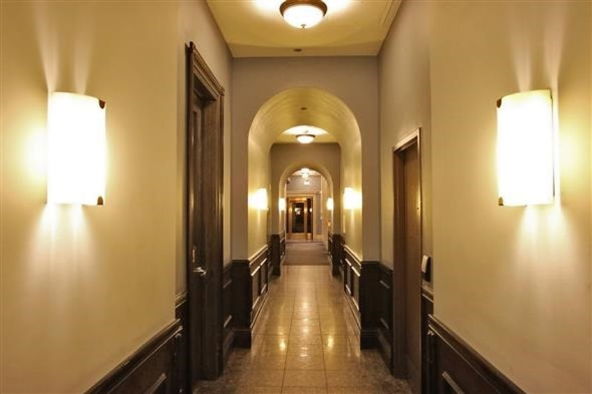 Condo Reviews for One King West Condo, Toronto