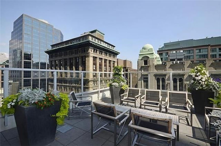 Condo Reviews for One King West Condo, Toronto
