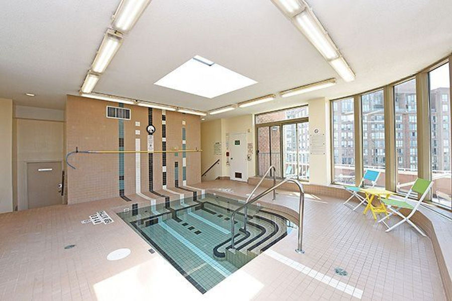 Condo Reviews for Polo Club, Toronto