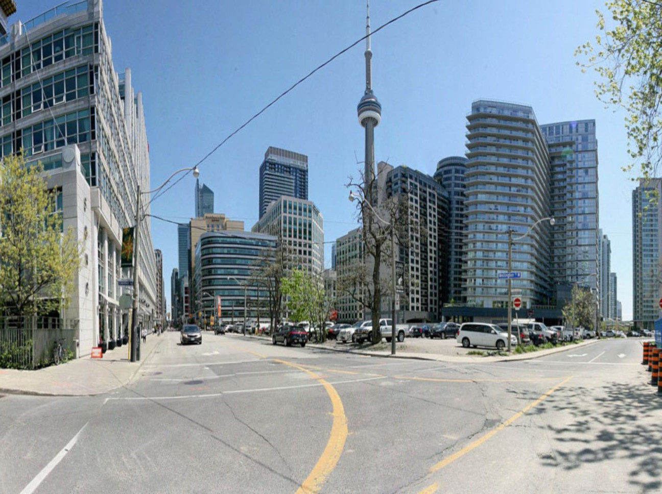 Condo Reviews for Soho Metropolitan Condos, Toronto