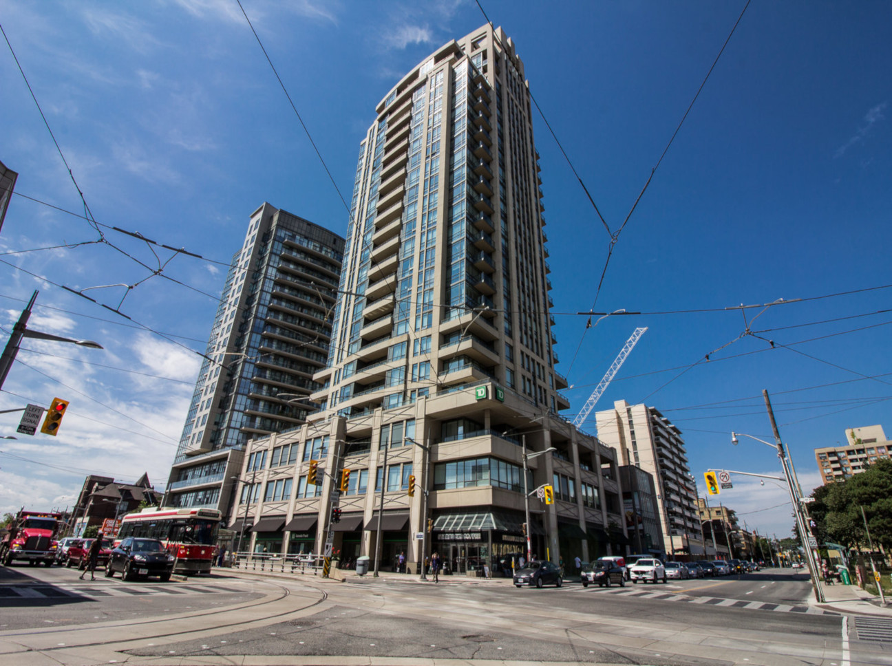 Condo Reviews for The Forest Hill Condominium, Toronto condo unit