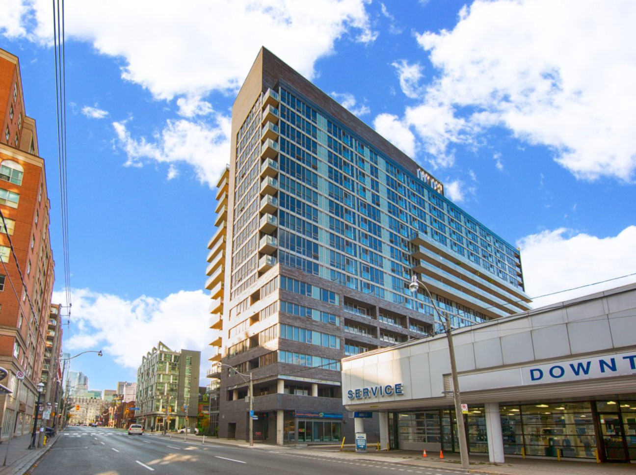 Condo Reviews for The Modern Condo, Toronto