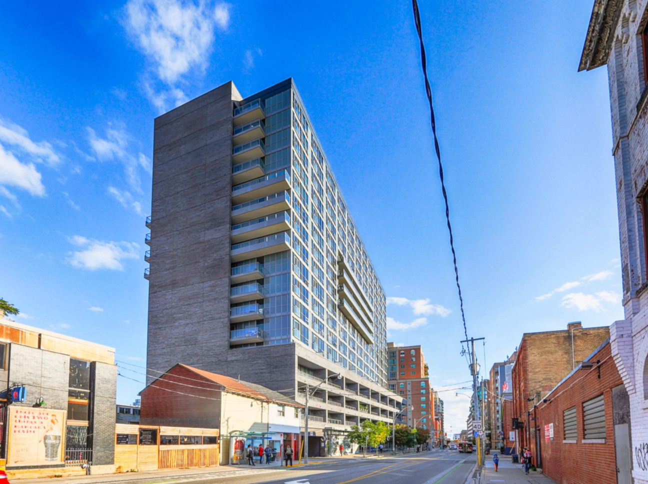 Condo Reviews for The Modern Condo, Toronto