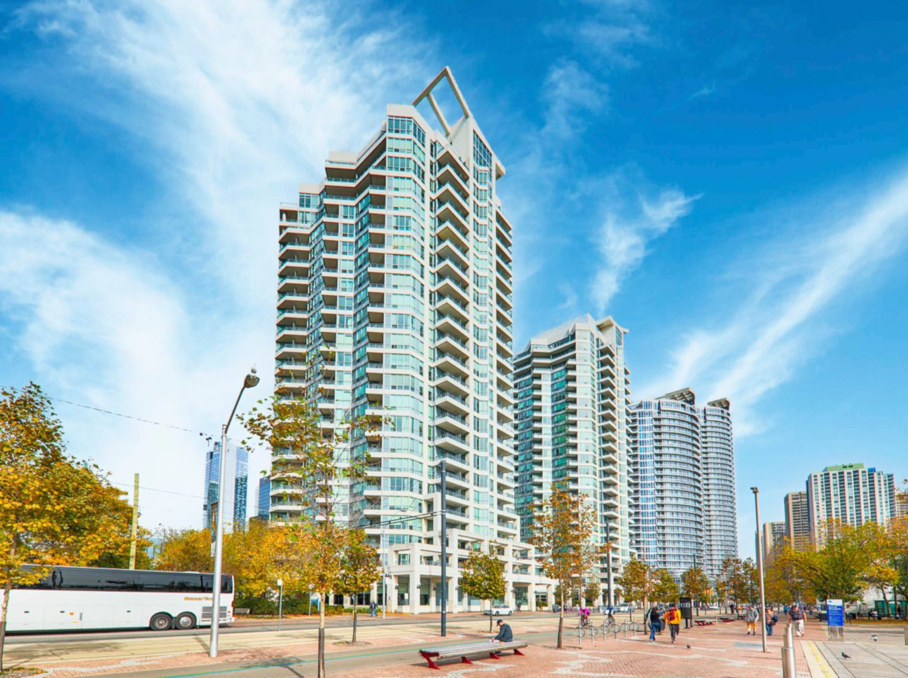 Condo Reviews for The Riviera Condos, Toronto