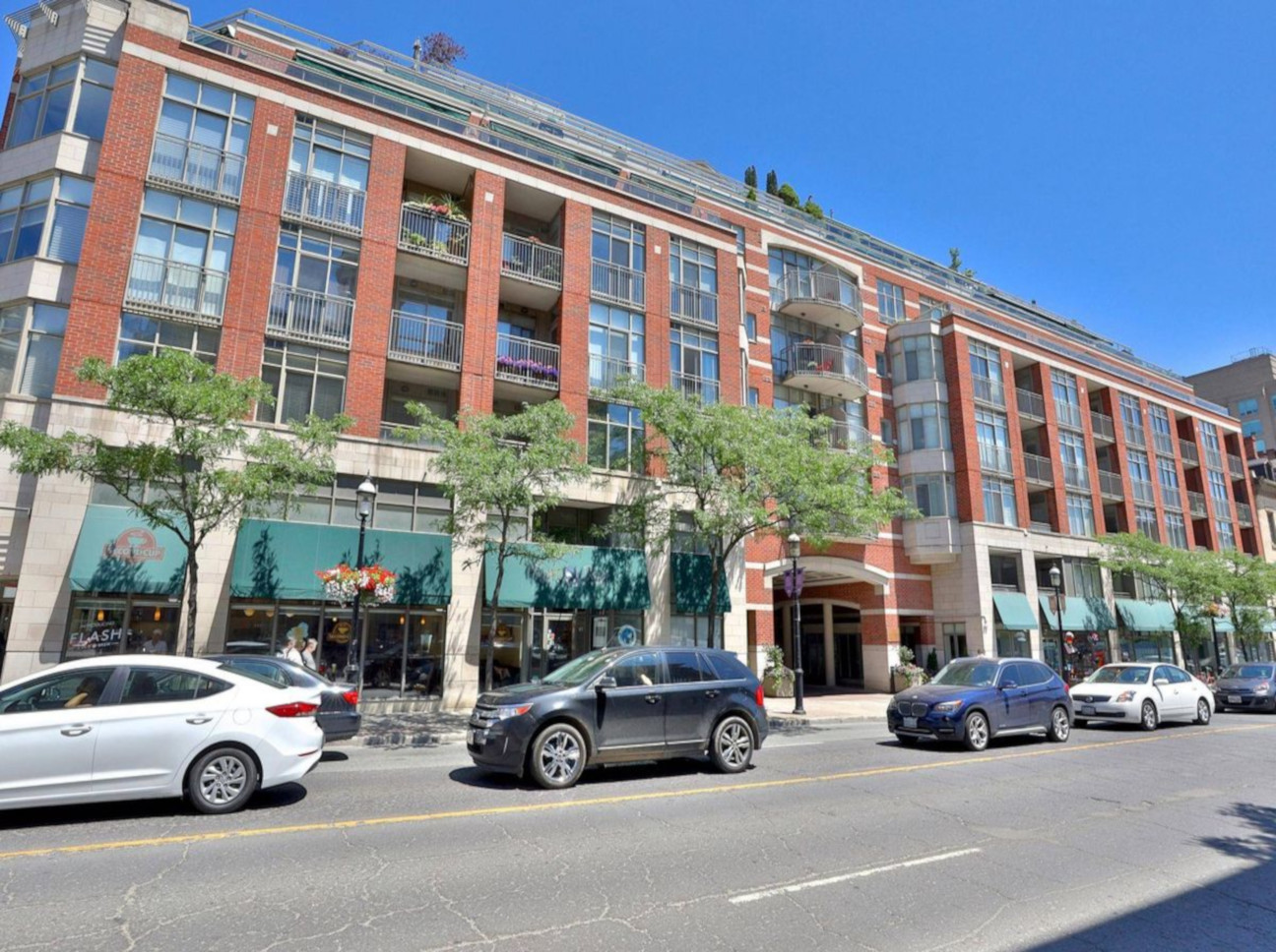 Condo Reviews for The Saint James Condos, Toronto