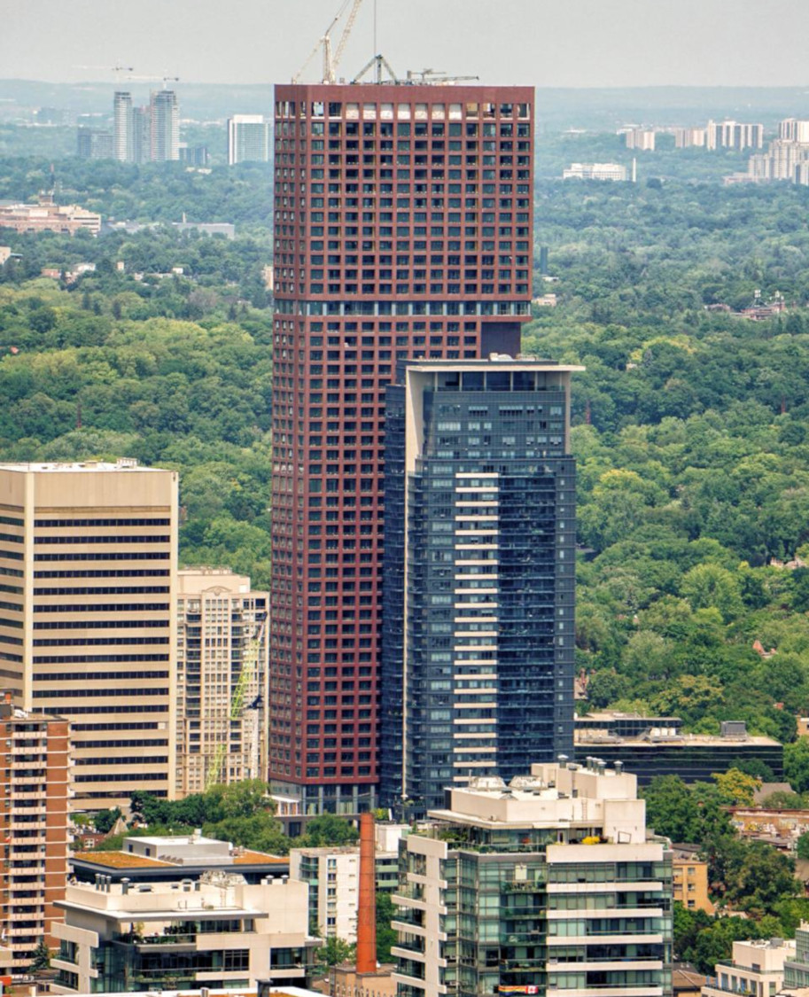 Condo Reviews for The Selby Condo, Toronto neighbourhood