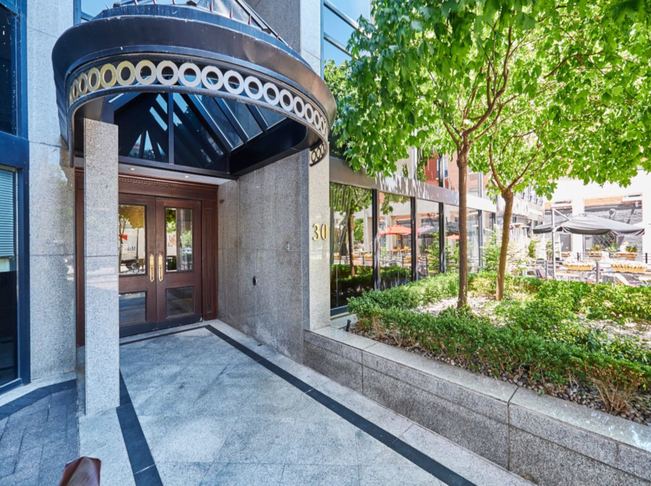 Condo Reviews for The Wellington, Toronto