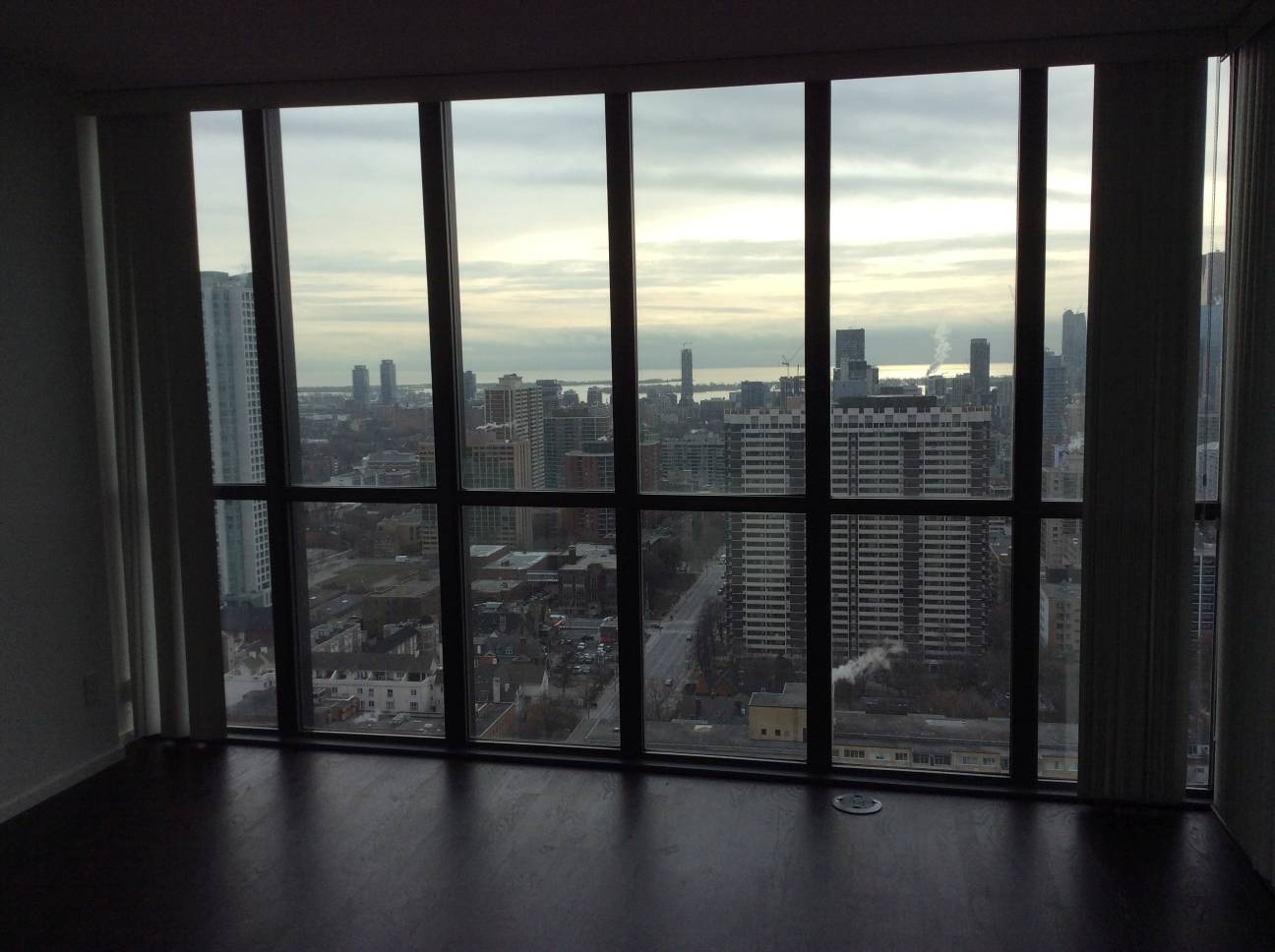 Condo Reviews for X2 Condos, Toronto