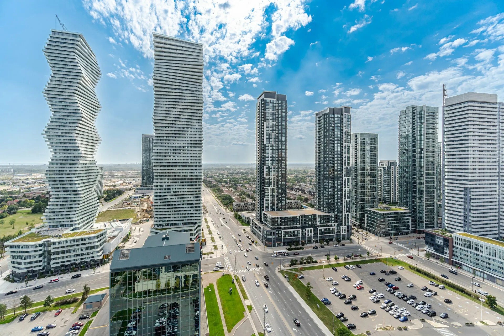 2 BR 2 WR Ultra Ovation Condo For Sale