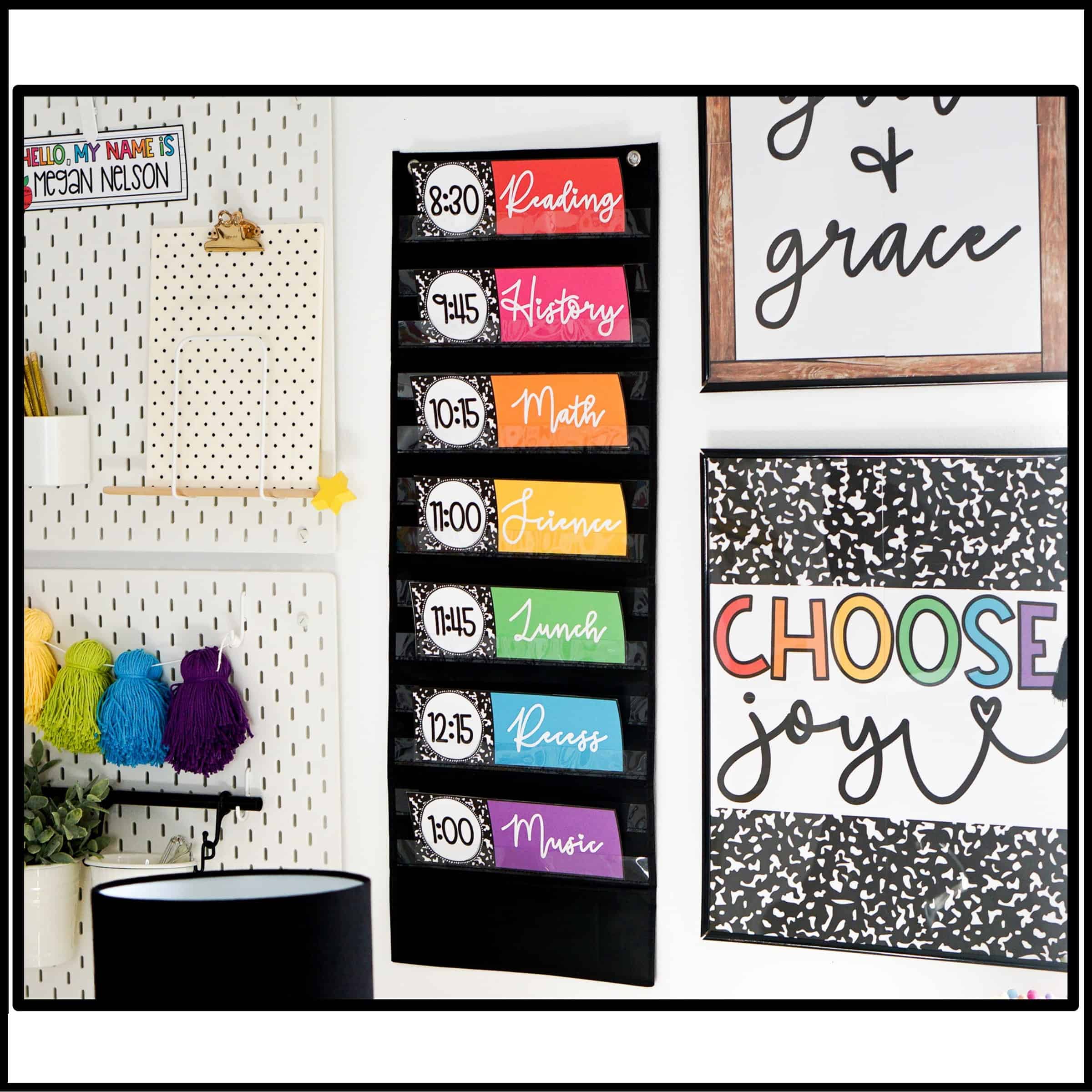 Daily schedule to keep an organized classroom with colorful editable labels.