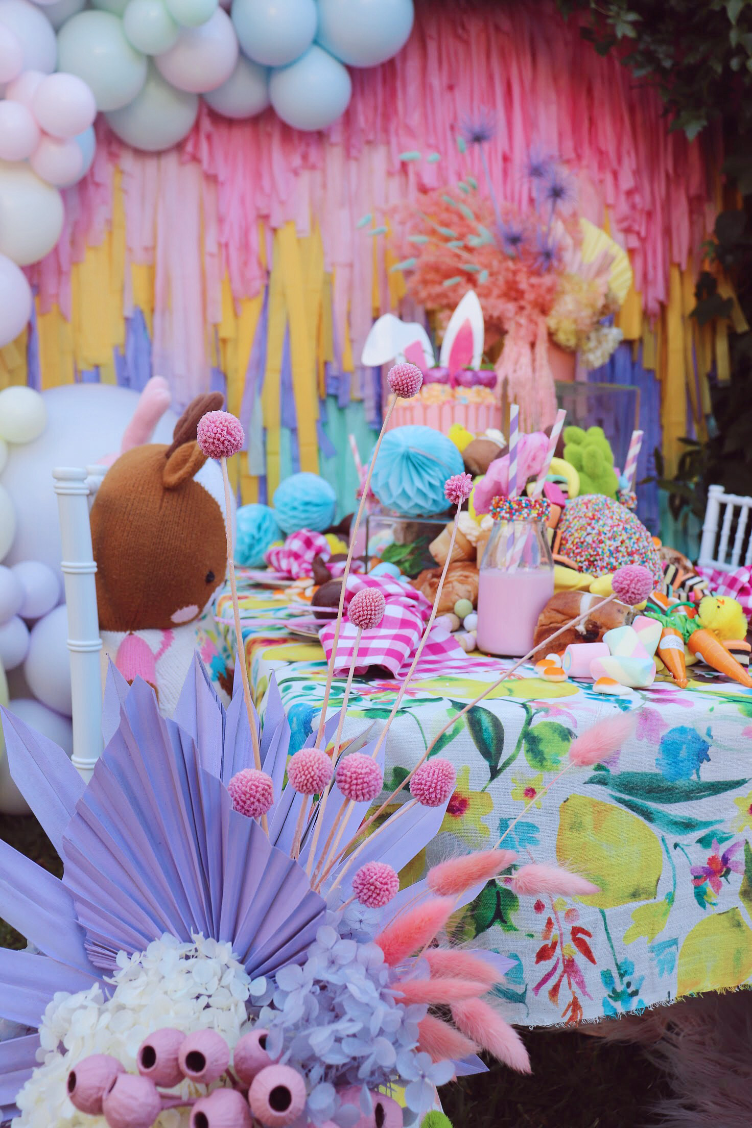 The ultimate backyard Easter party Confetti Fair