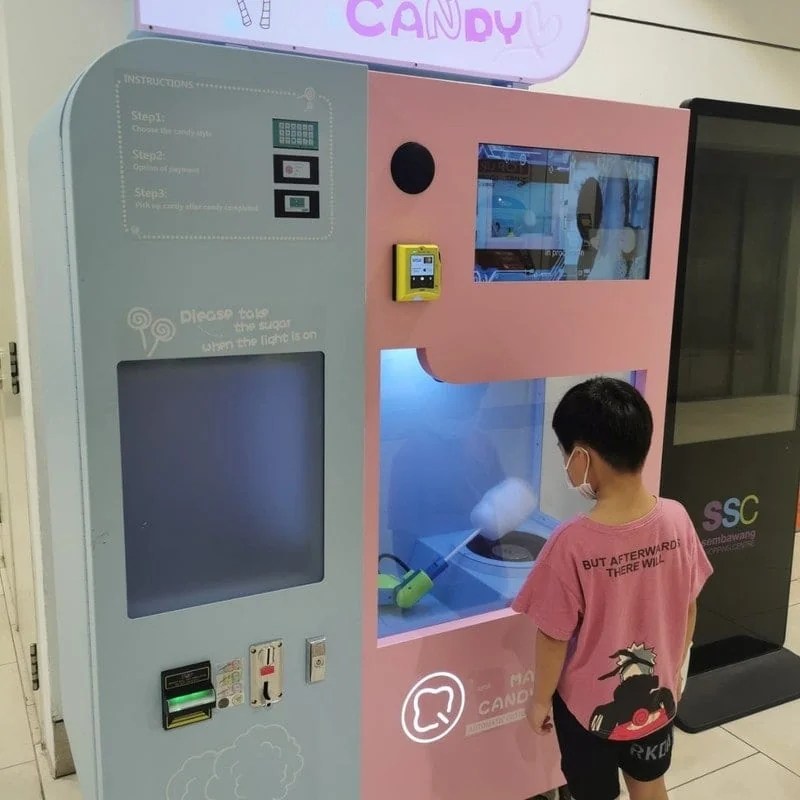 Get cotton candy on the go from vending machines at various malls in SG