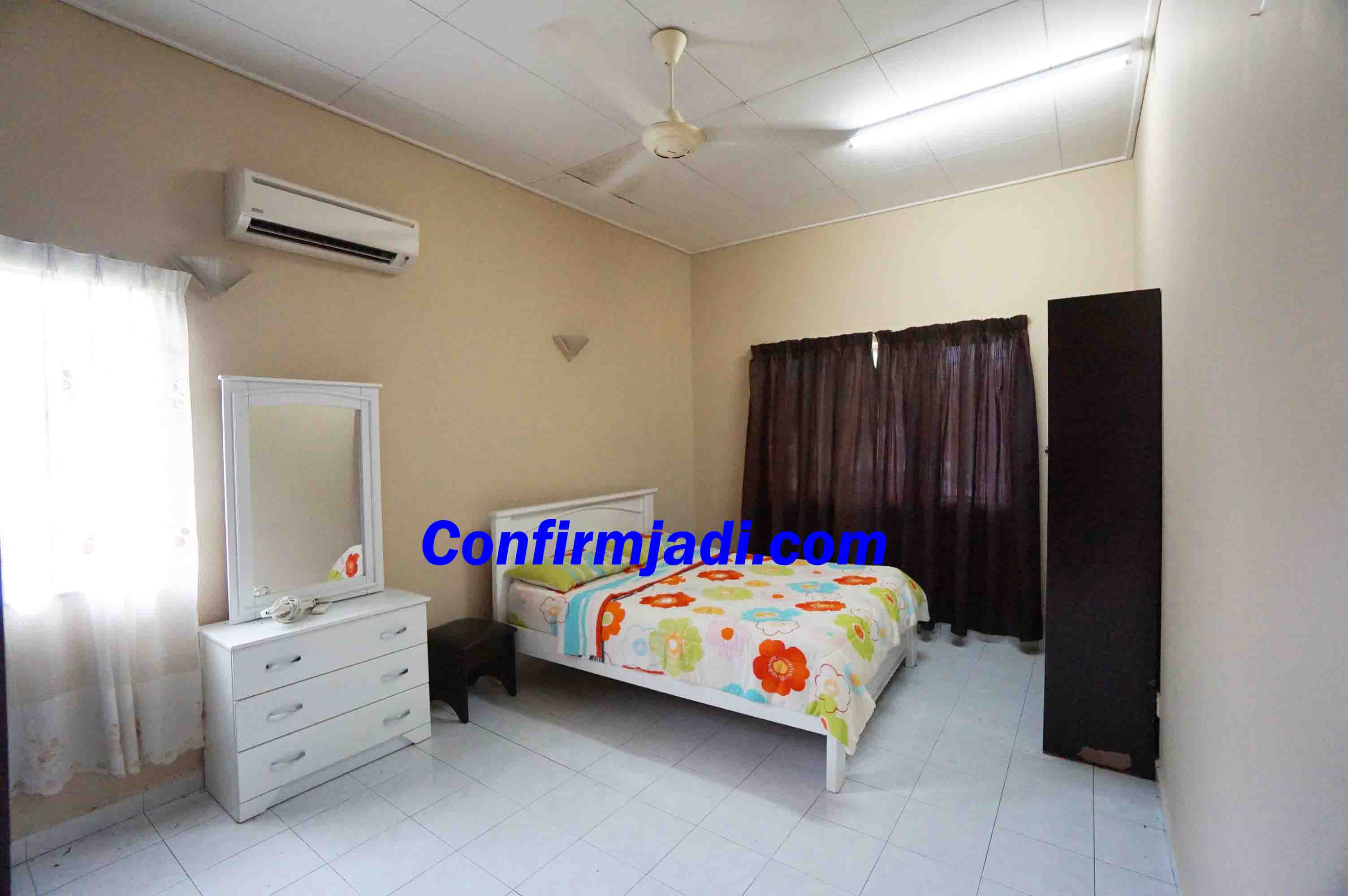 Single storey Semi D Green street homes house for sale