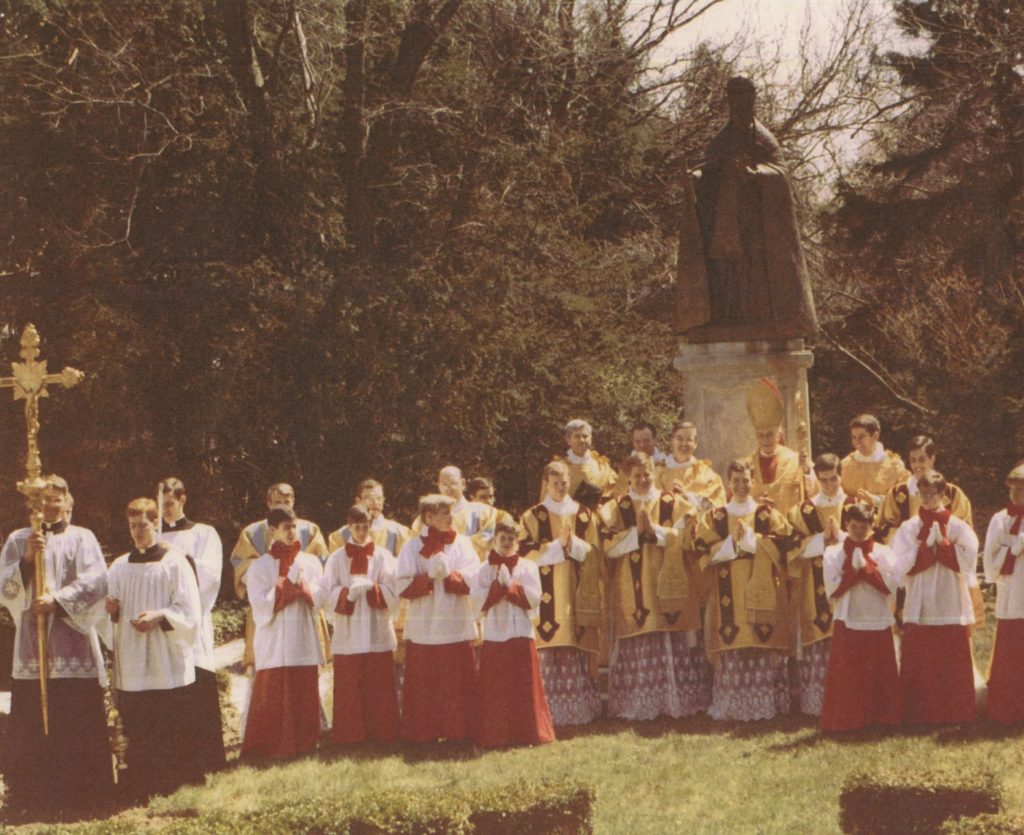 Lefebvre and Mendez Congregation of St. Pius V