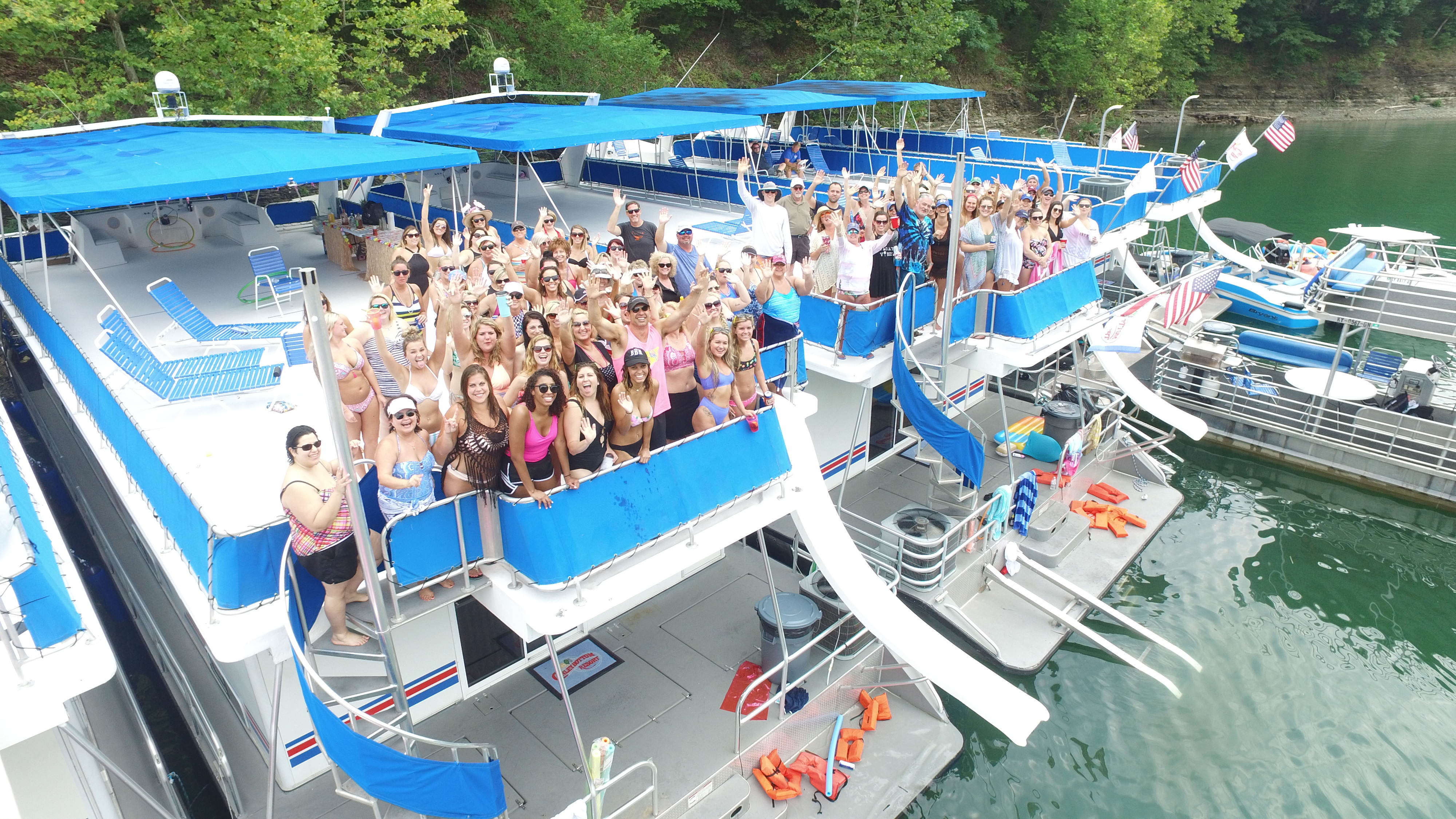 Houseboat Rentals - Conley Bottom Resort