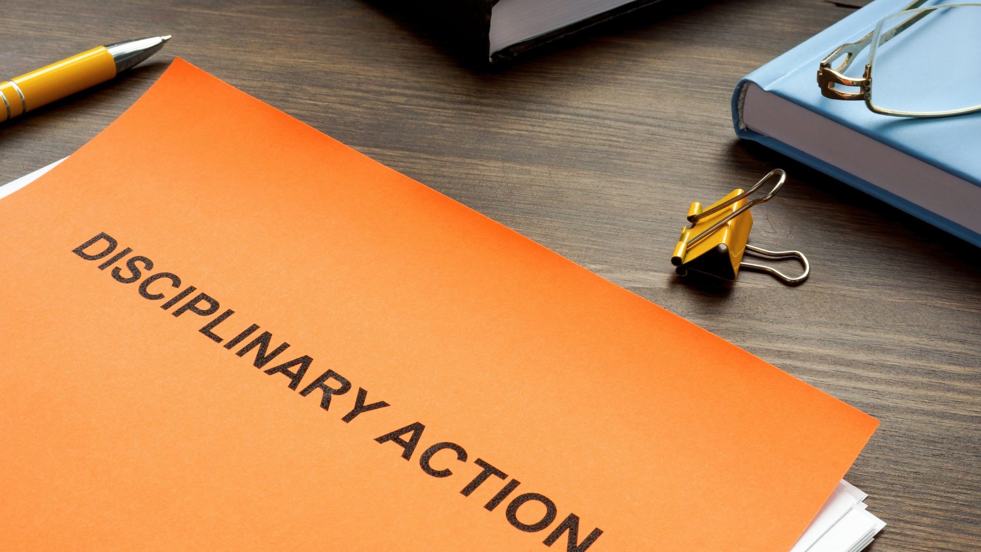 What are regulations on handling disciplinary violations of Communist